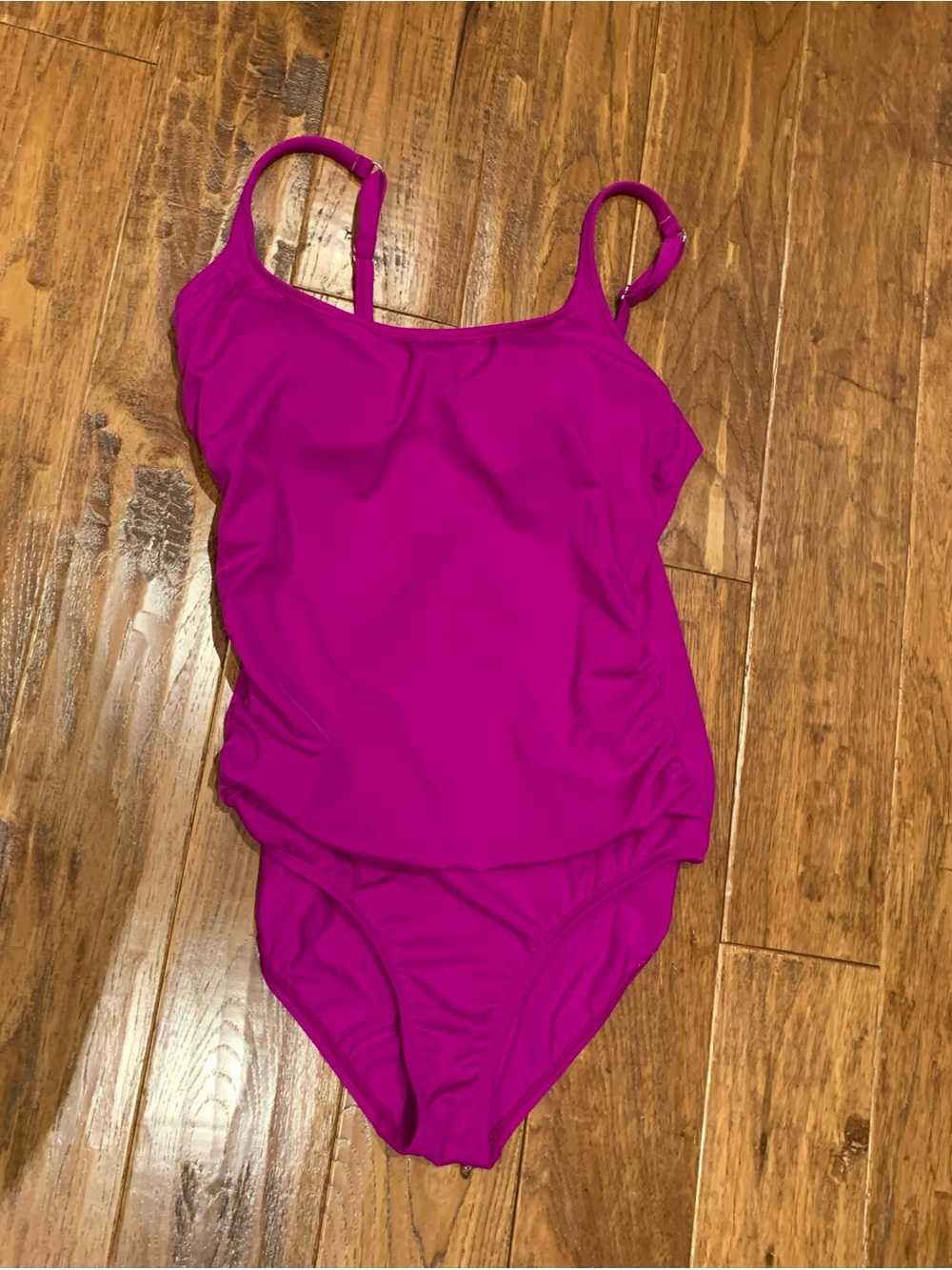 Jantzen Women’s Bright Fuchsia One-Piece Swimsuit